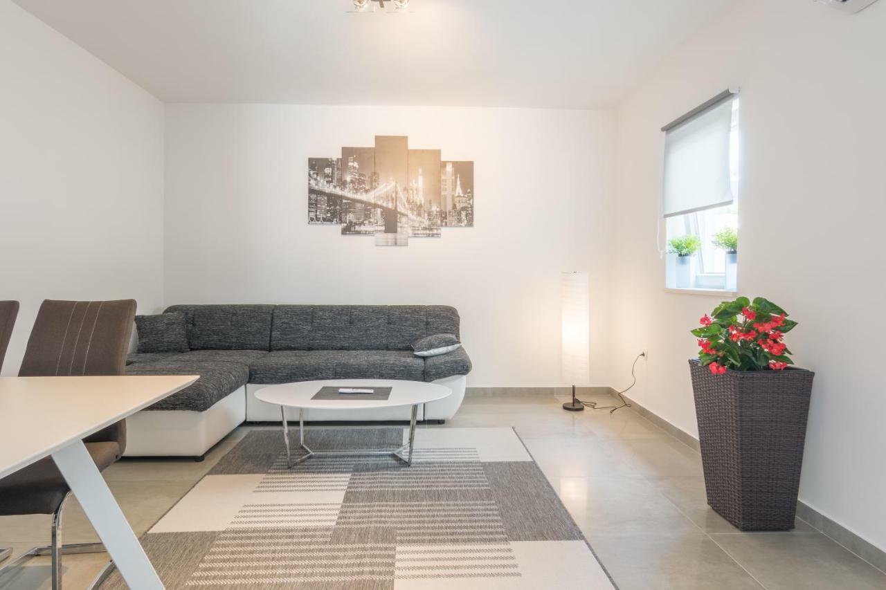 Luxury Apartment Melissa Vodice Esterno foto