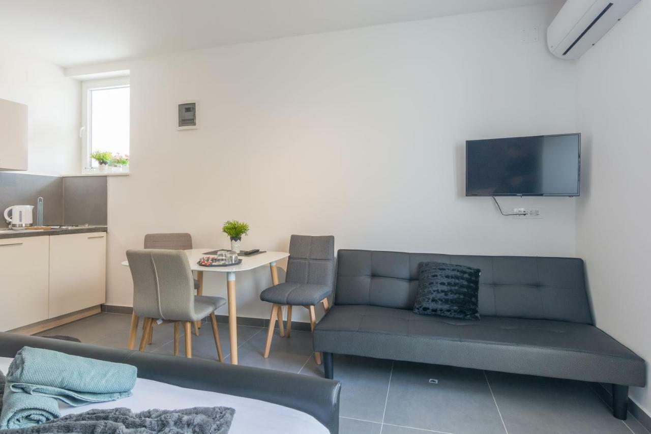 Luxury Apartment Melissa Vodice Esterno foto