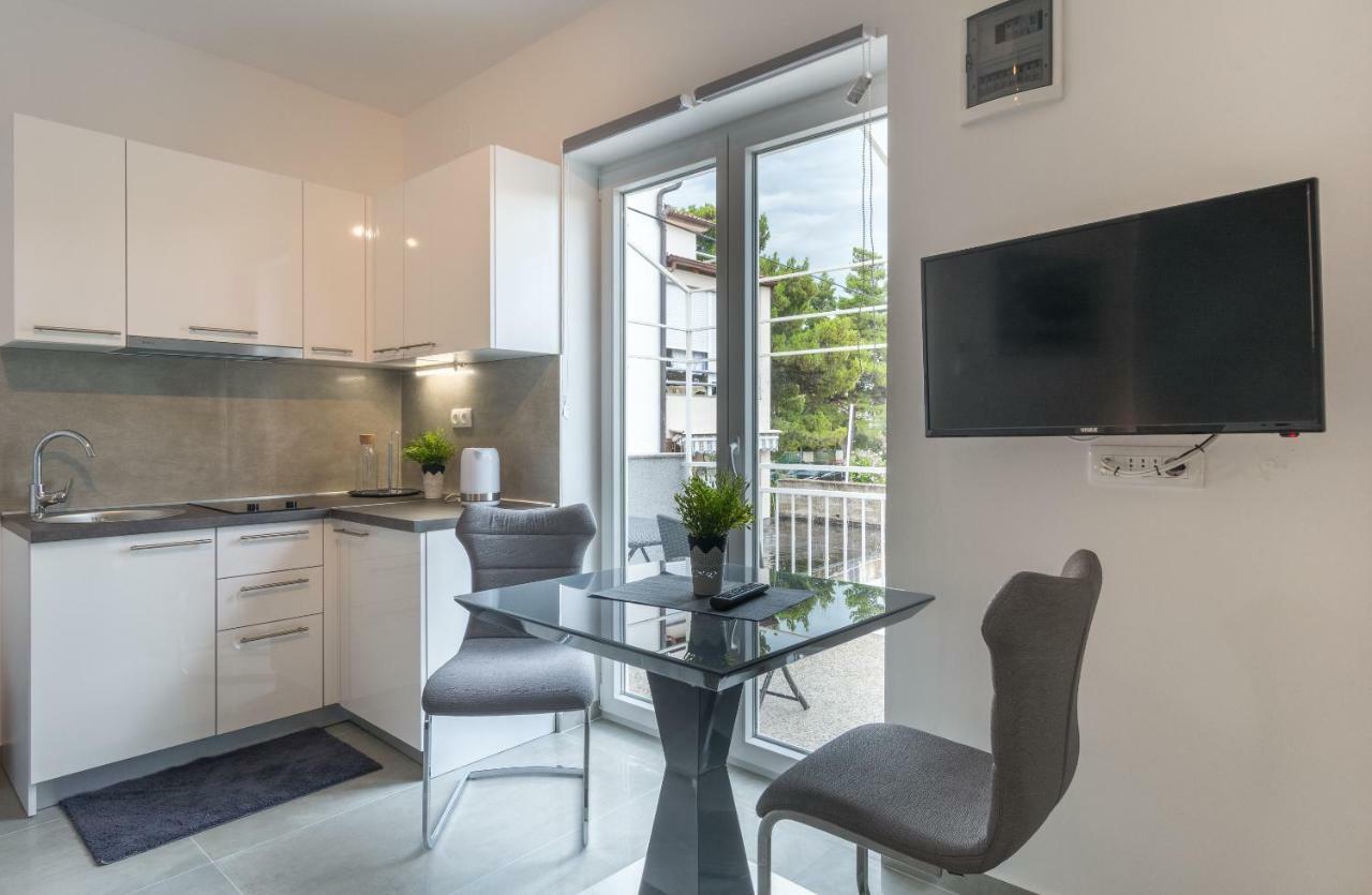 Luxury Apartment Melissa Vodice Esterno foto